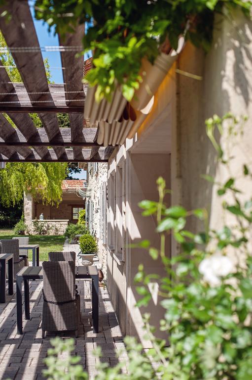 Les Champs De Provence Bed & Breakfast La Baume-de-Transit Eksteriør bilde