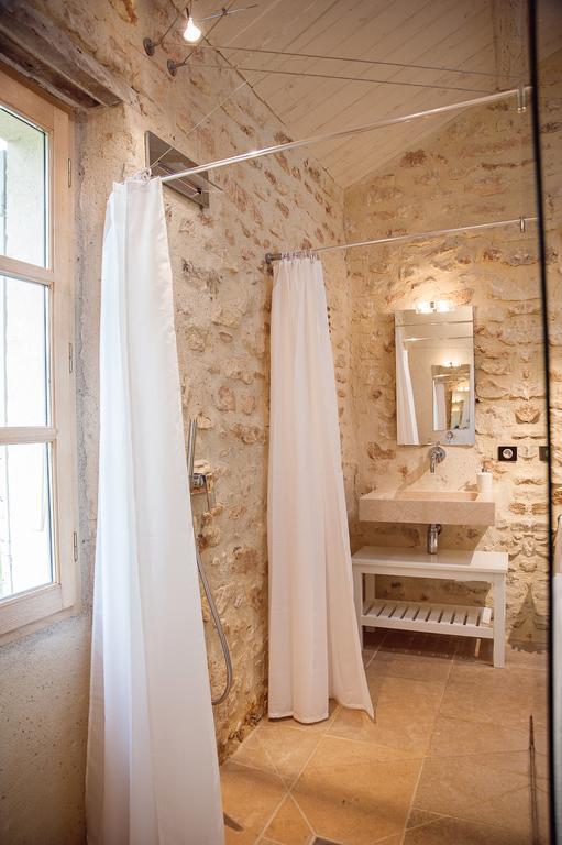 Les Champs De Provence Bed & Breakfast La Baume-de-Transit Eksteriør bilde